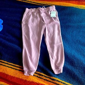 Lululemon on the fly jogger woven size 10 light pink